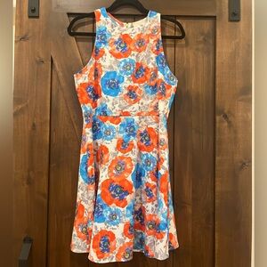 Liteweight floral summer dress